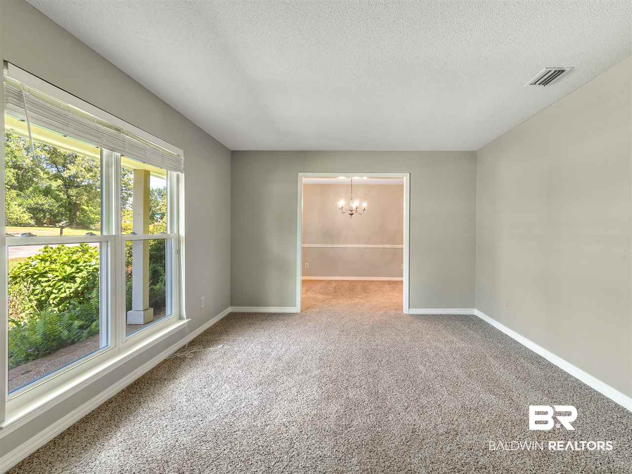 6409 Stonemill Run Mobile, AL 36695 - Photo 8 of 34