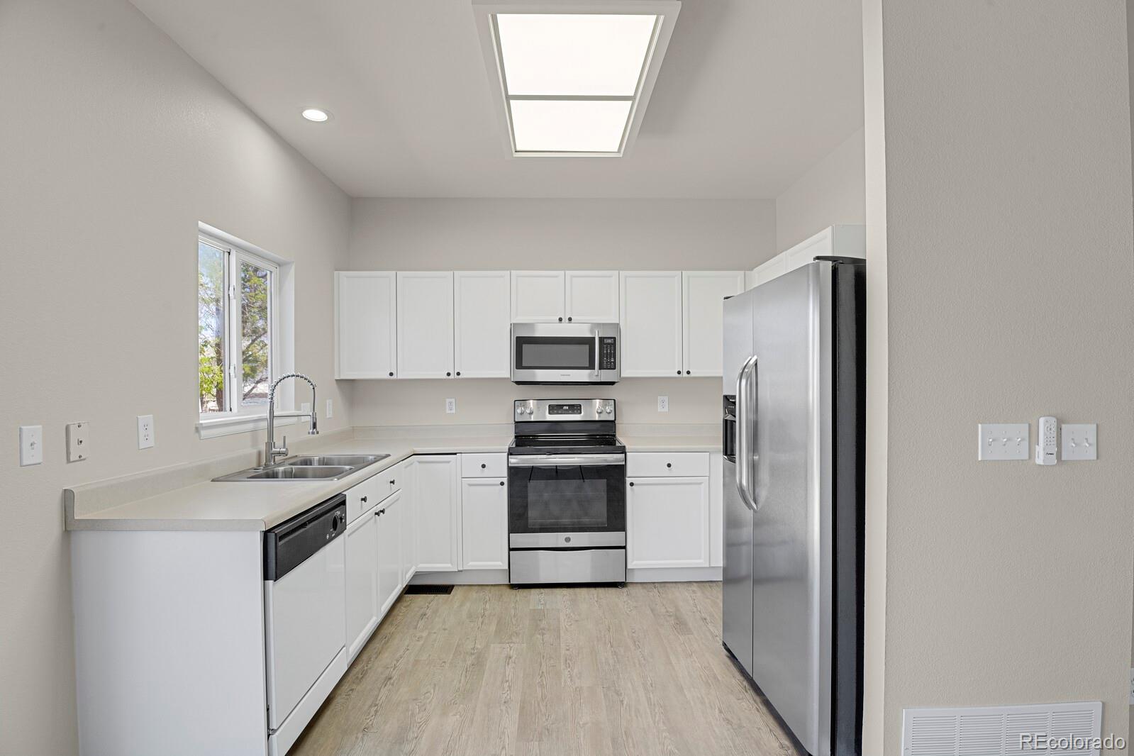 407 Grey Swallow Street Brighton, CO 80601 - Photo 13 of 27