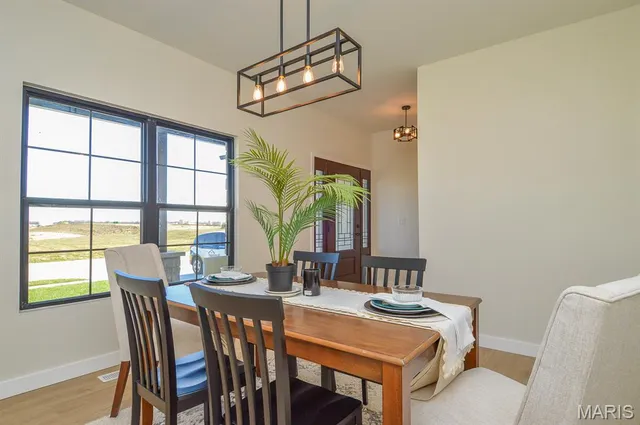 $589,900 | 3487 Whiston Lane, Edwardsville, IL 62025