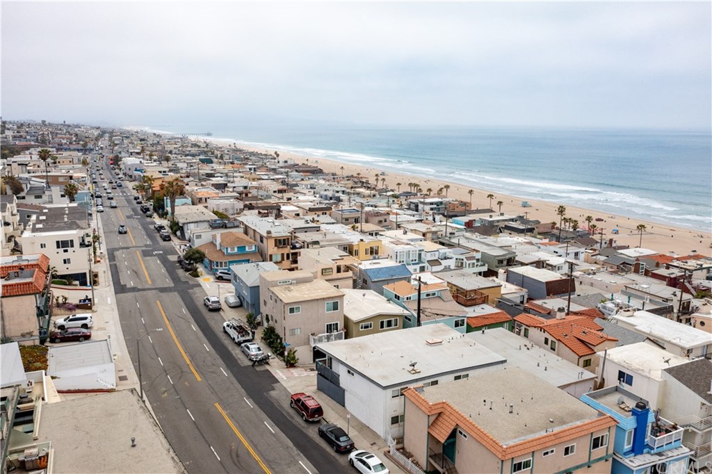 301 44th Street Manhattan Beach, CA 90266 - Photo 15 of 21