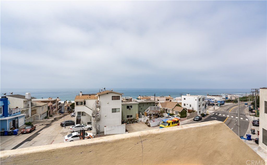 301 44th Street Manhattan Beach, CA 90266 - Photo 17 of 21
