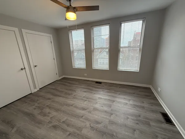 $2,700 | 744 West Gordon Terrace, Unit 304, Chicago, IL 60613