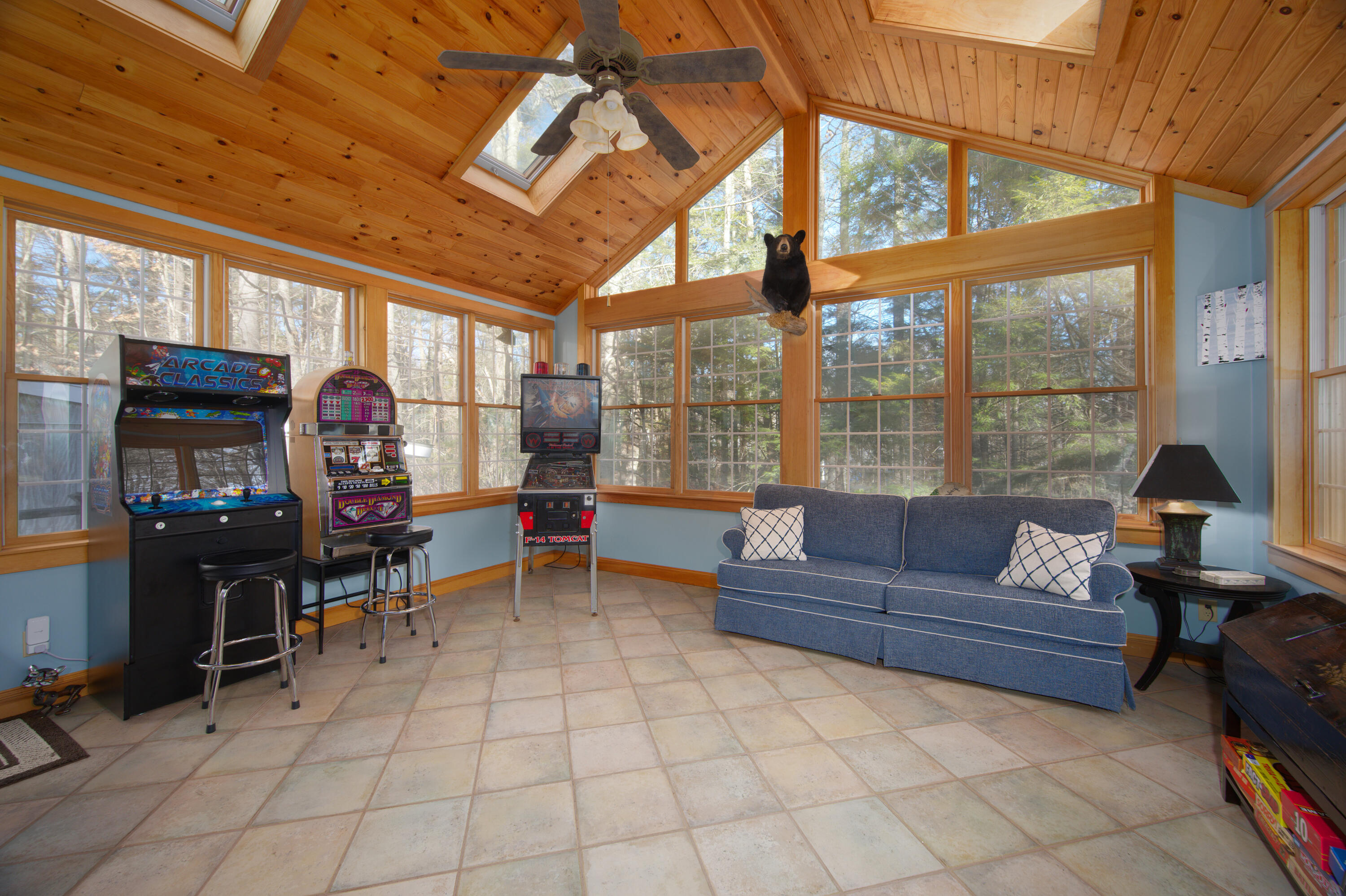 24 County Road Cape Neddick, ME 03902 - Photo 10 of 56 interior4