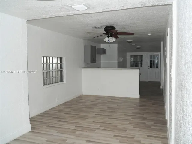 $1,900 | 4079 Linda Lane, Palm Springs, FL 33406