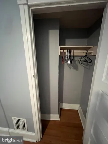 a view of walk in closet