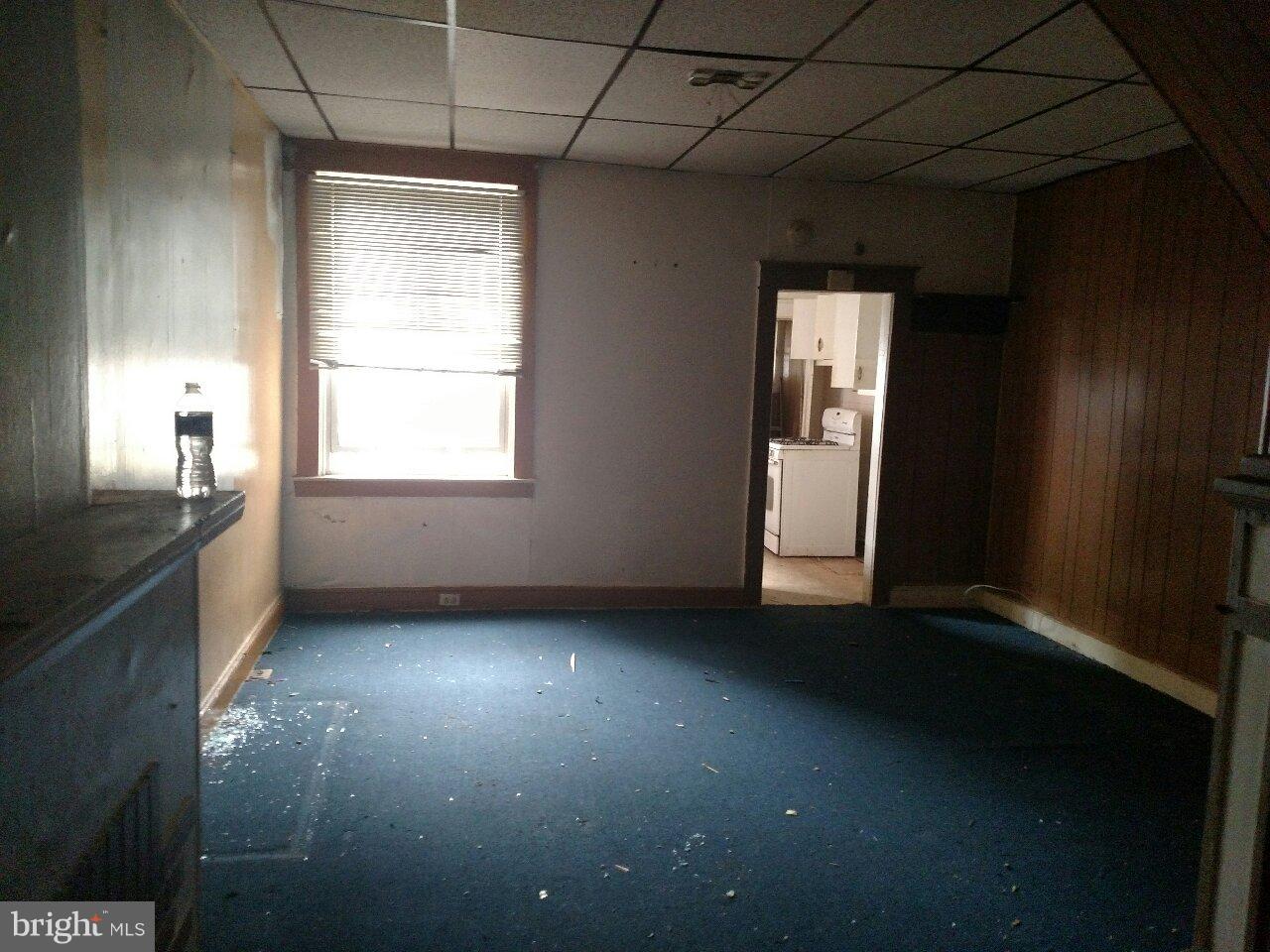 2229 Riggs Avenue Baltimore, MD 21216 - Photo 4 of 14 Dining Room