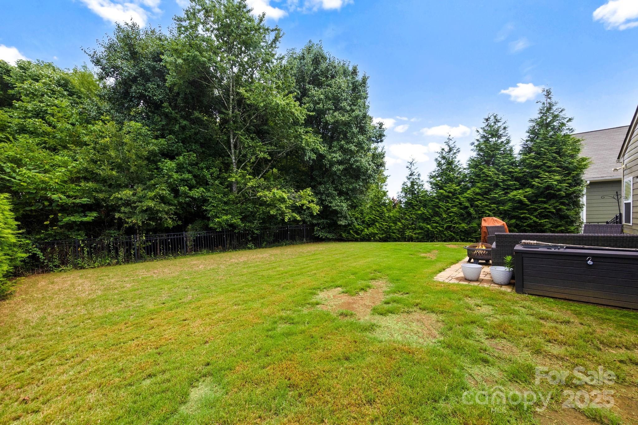 6002 Eleanor Rigby Road Charlotte, NC 28278 - Photo 21 of 22 Gallery Image 21