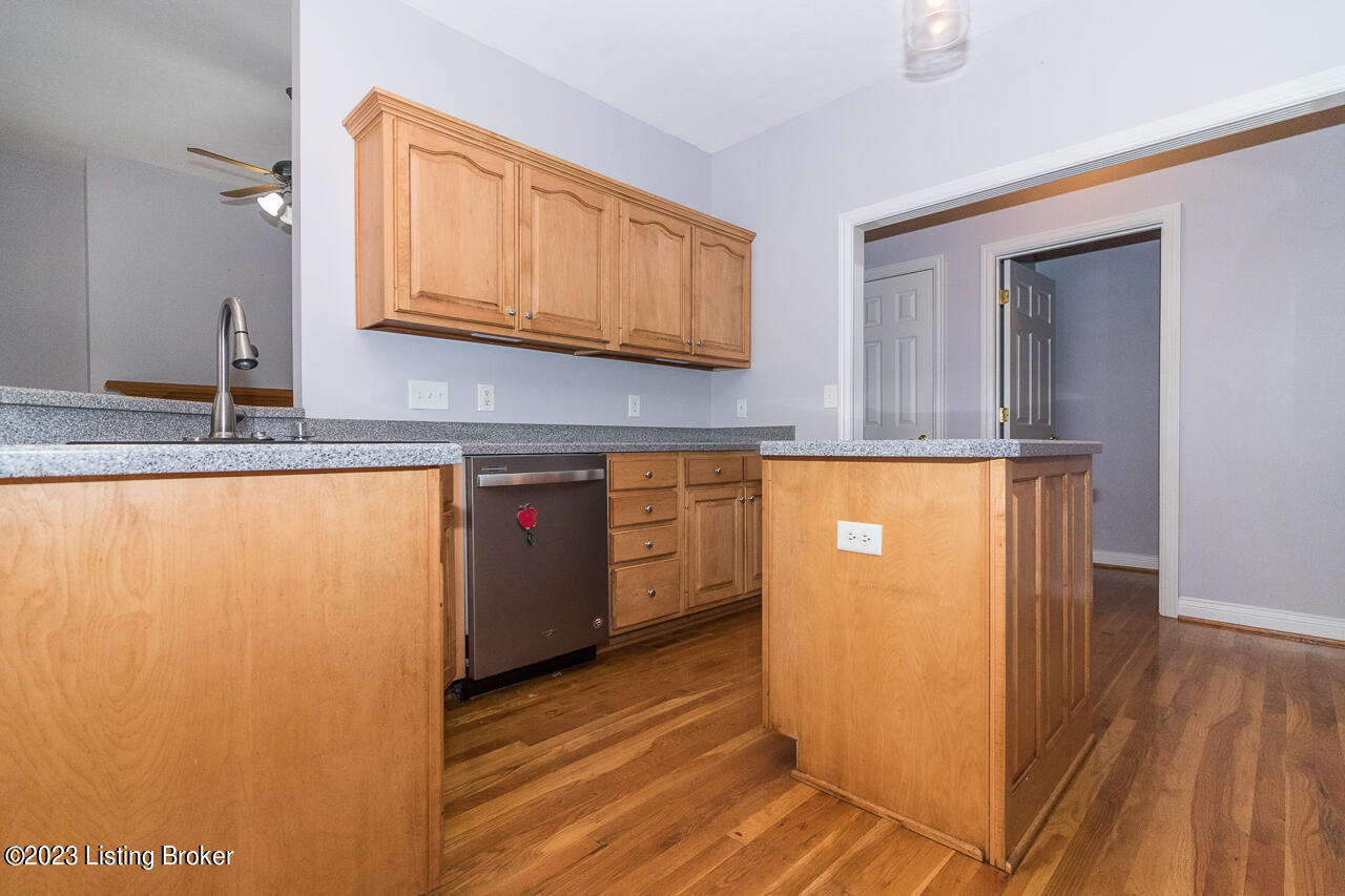 705 Freeman Lake Road Elizabethtown, KY 42701 - Photo 27 of 84 7H9A7365