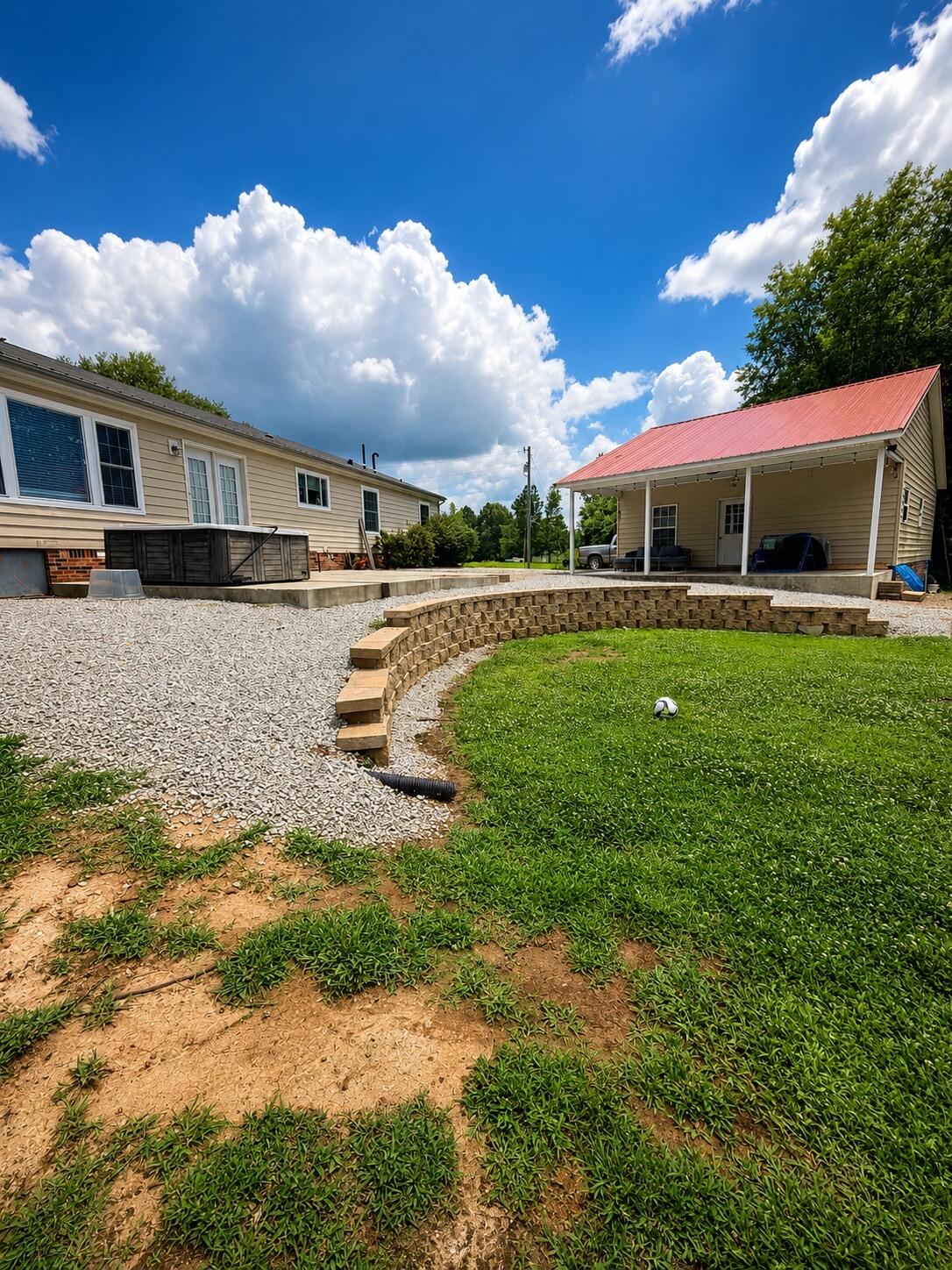 565 Martin Road Wickliffe, KY 42087 - Photo 18 of 21 IMG_4C78538F-9BC2-4B9D-8FCA-A7F9274442FF