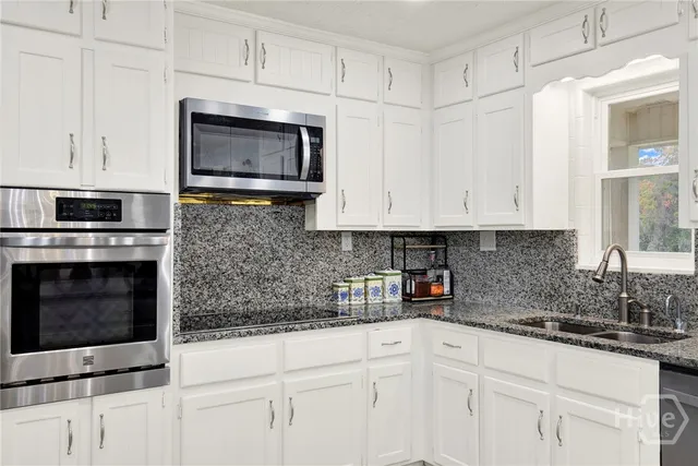 $530,000 | 176 7th Street, Bloomingdale, GA 31302