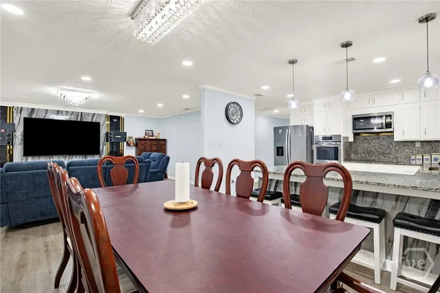 $530,000 | 176 7th Street, Bloomingdale, GA 31302