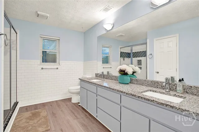 $530,000 | 176 7th Street, Bloomingdale, GA 31302