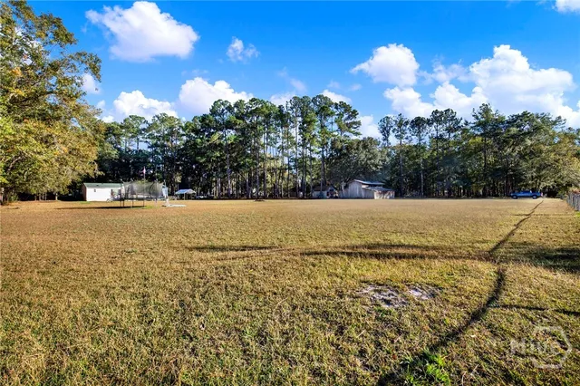 $530,000 | 176 7th Street, Bloomingdale, GA 31302