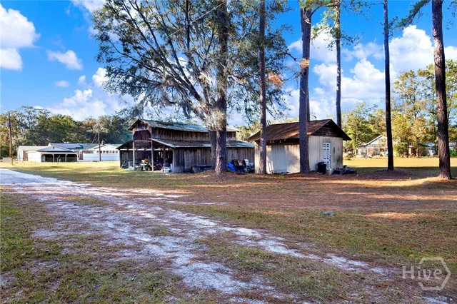 $530,000 | 176 7th Street, Bloomingdale, GA 31302