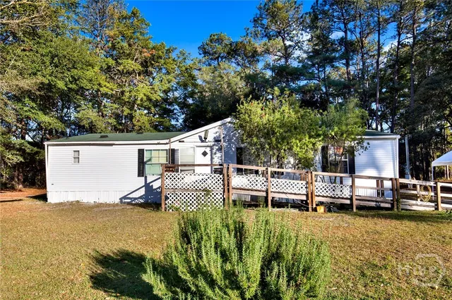 $530,000 | 176 7th Street, Bloomingdale, GA 31302