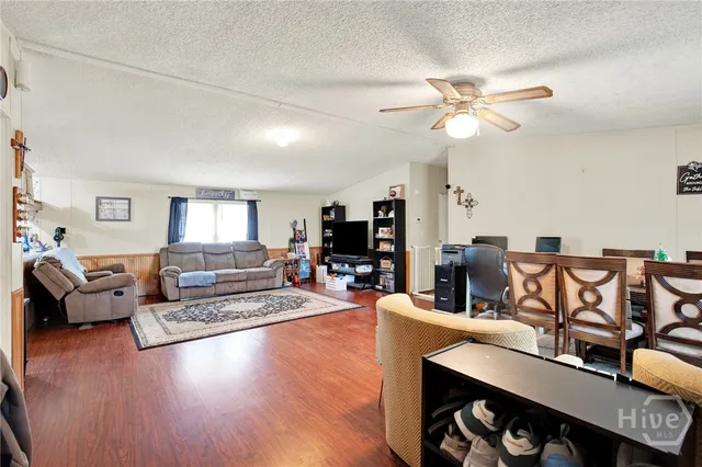 $530,000 | 176 7th Street, Bloomingdale, GA 31302