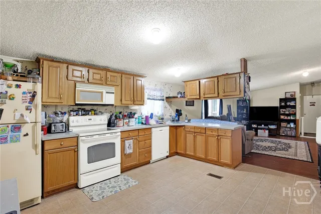 $530,000 | 176 7th Street, Bloomingdale, GA 31302