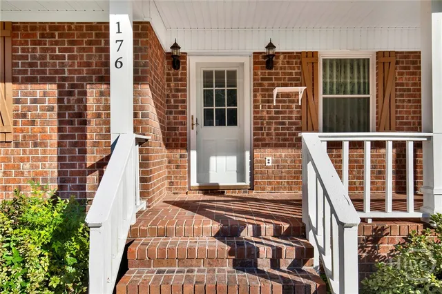 $530,000 | 176 7th Street, Bloomingdale, GA 31302