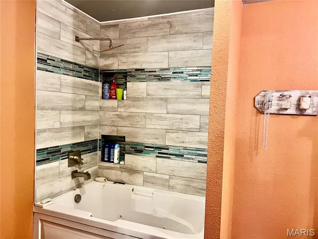 $339,900 | 30353 Starling Drive, Stoutland, MO 65567