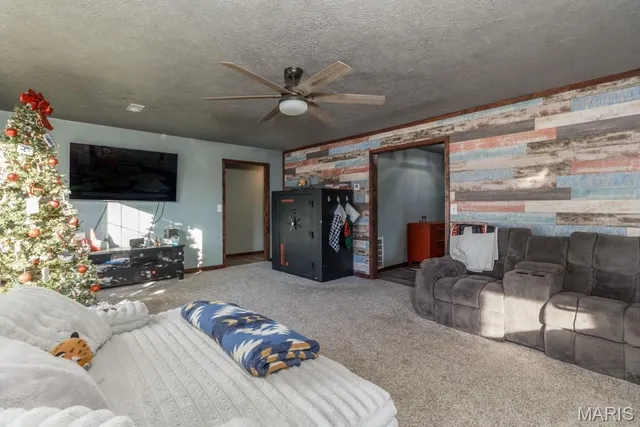 $339,900 | 30353 Starling Drive, Stoutland, MO 65567