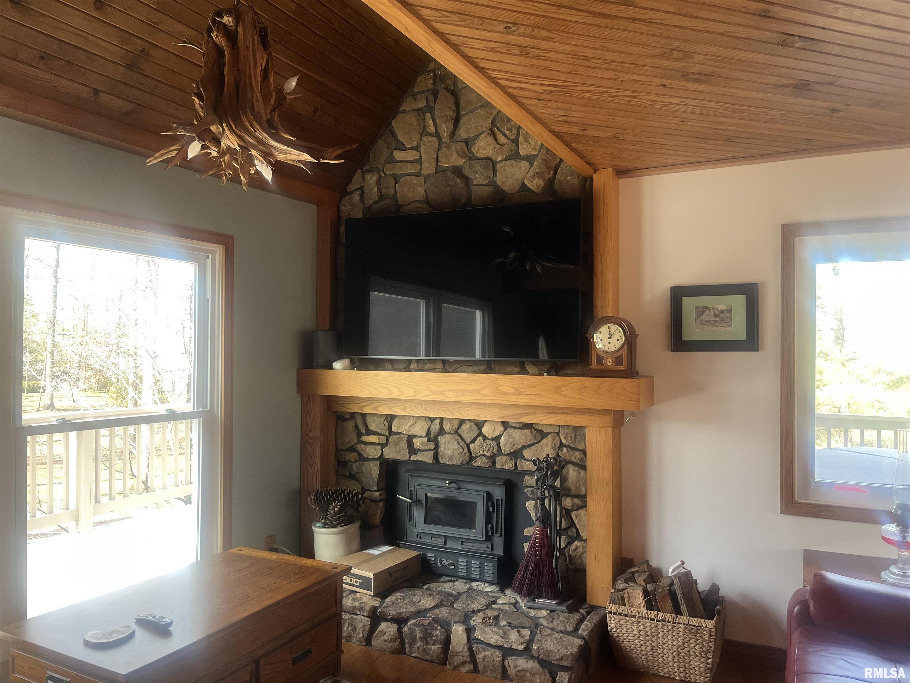 724 Drury Road Carbondale, IL 62902 - Photo 5 of 42 Gallery Image 5