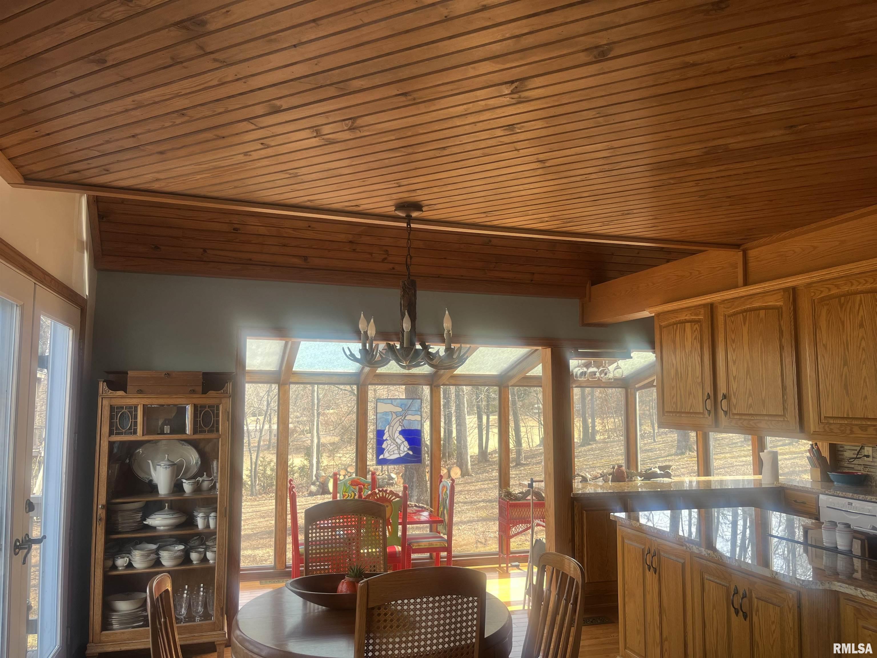 724 Drury Road Carbondale, IL 62902 - Photo 7 of 42 Gallery Image 7