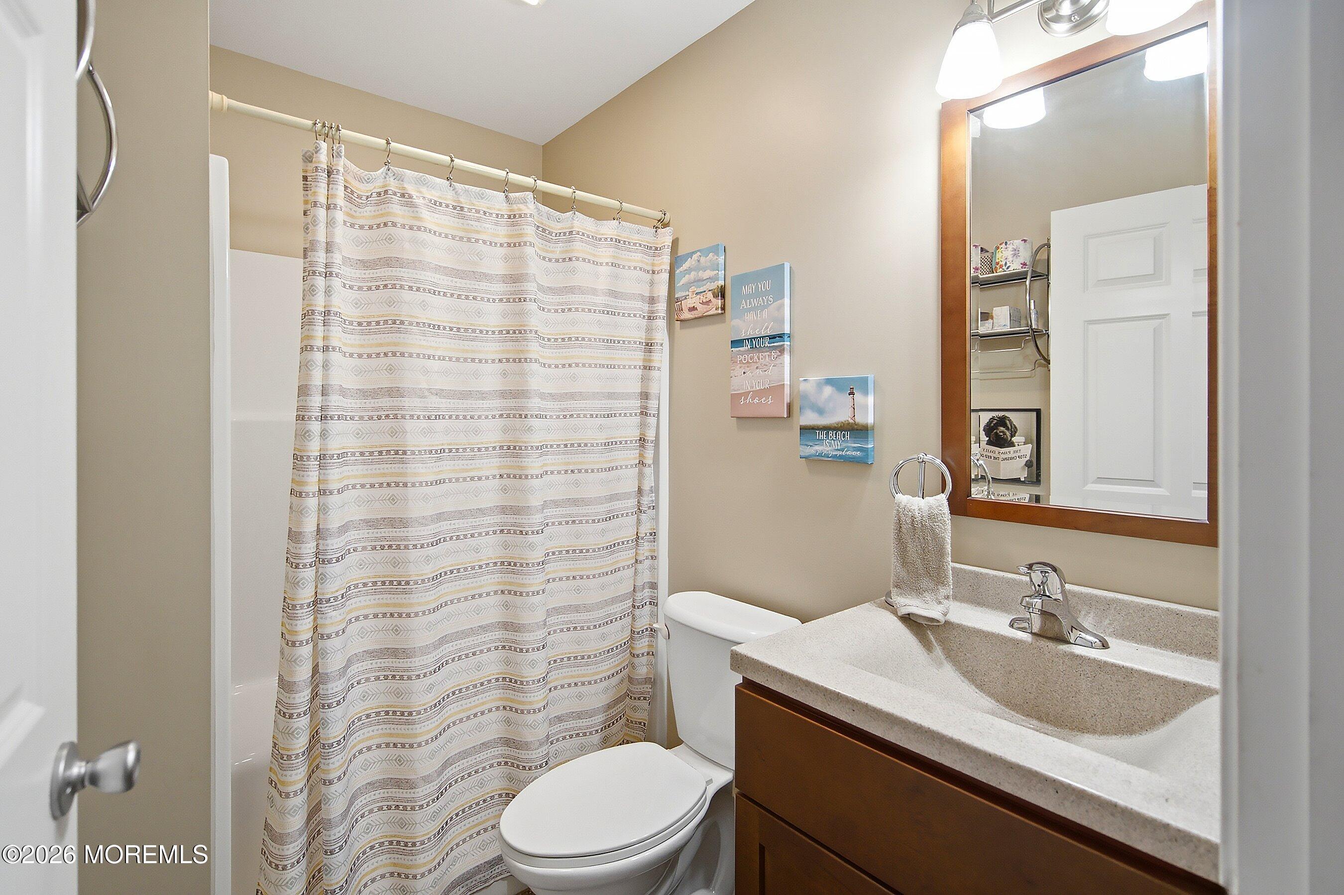 910 5th Street Union Beach, NJ 07735 - Photo 10 of 33 12-Bath 1