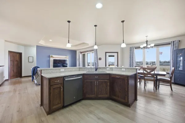 $699,000 | 316 Prairie Drive, Harwood, ND 58042