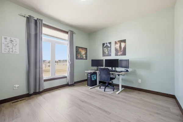 $699,000 | 316 Prairie Drive, Harwood, ND 58042