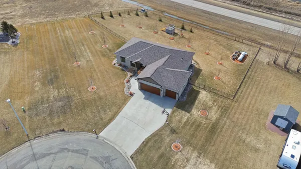 $699,000 | 316 Prairie Drive, Harwood, ND 58042