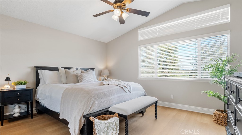 23462 Riversbridge Way Valencia, CA 91354 - Photo 25 of 57