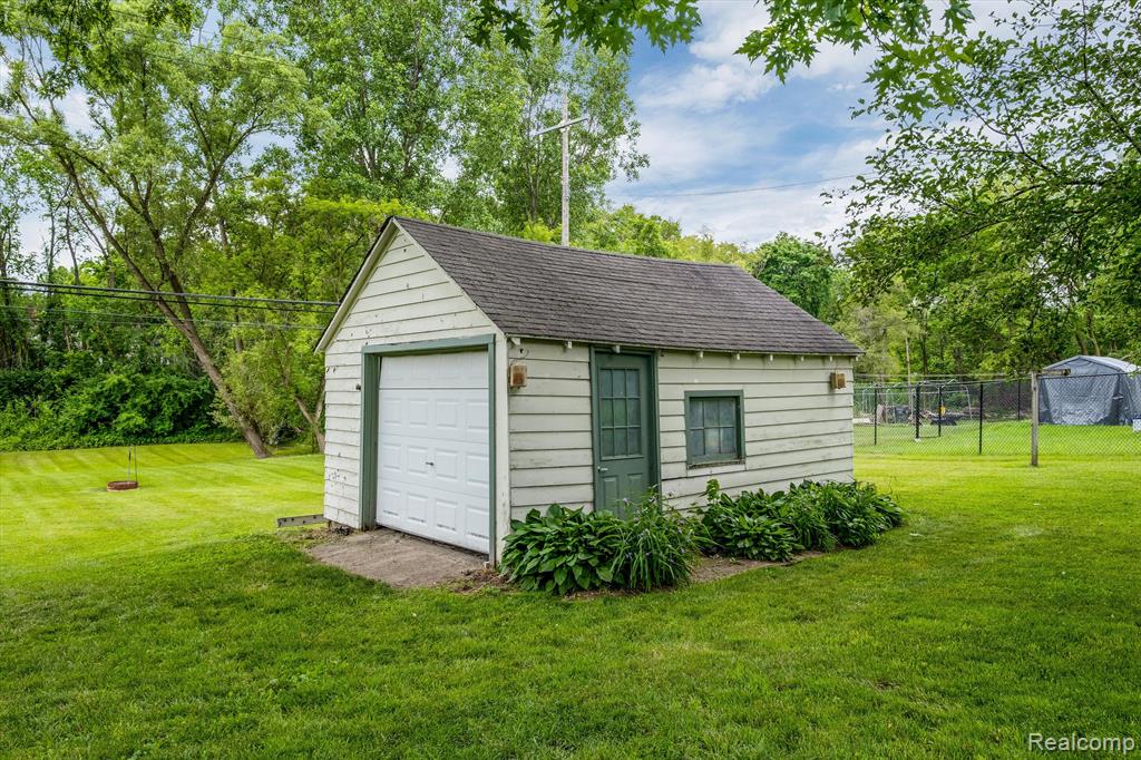 3395 West Auburn Road Rochester Hills, MI 48309 - Photo 39 of 46