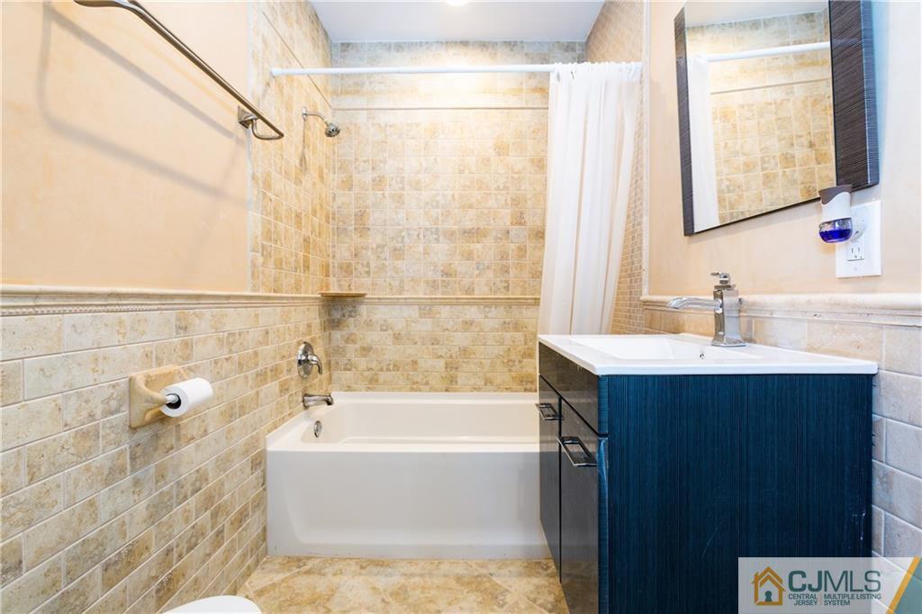 66 Ravine Drive Matawan, NJ 07747 - Photo 3 of 6 Gallery Image 3