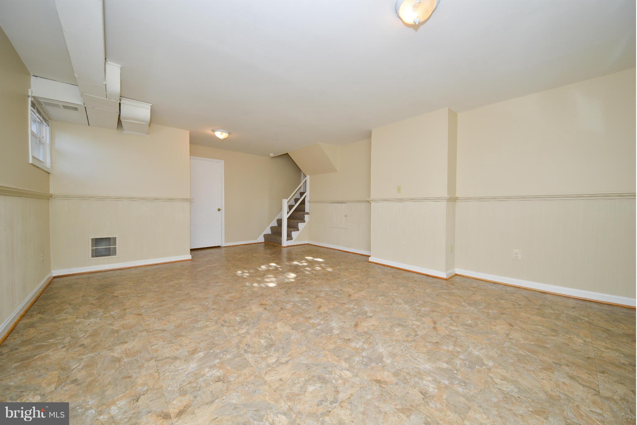 6902 Highland Street Springfield, VA 22150 - Photo 17 of 24 a view of a garage