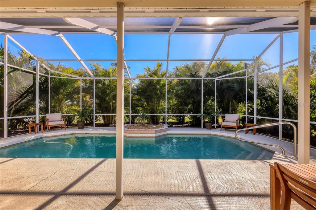 5956 Rachele Drive Sarasota, FL 34243 - Photo 32 of 33 Gallery Image 32