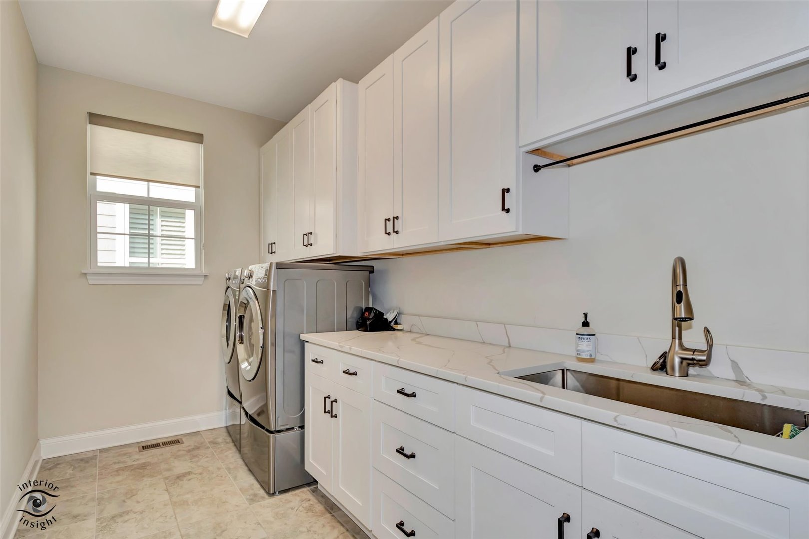 318 Arabian Circle Willowbrook, IL 60527 - Photo 27 of 37 a room with storage and utility