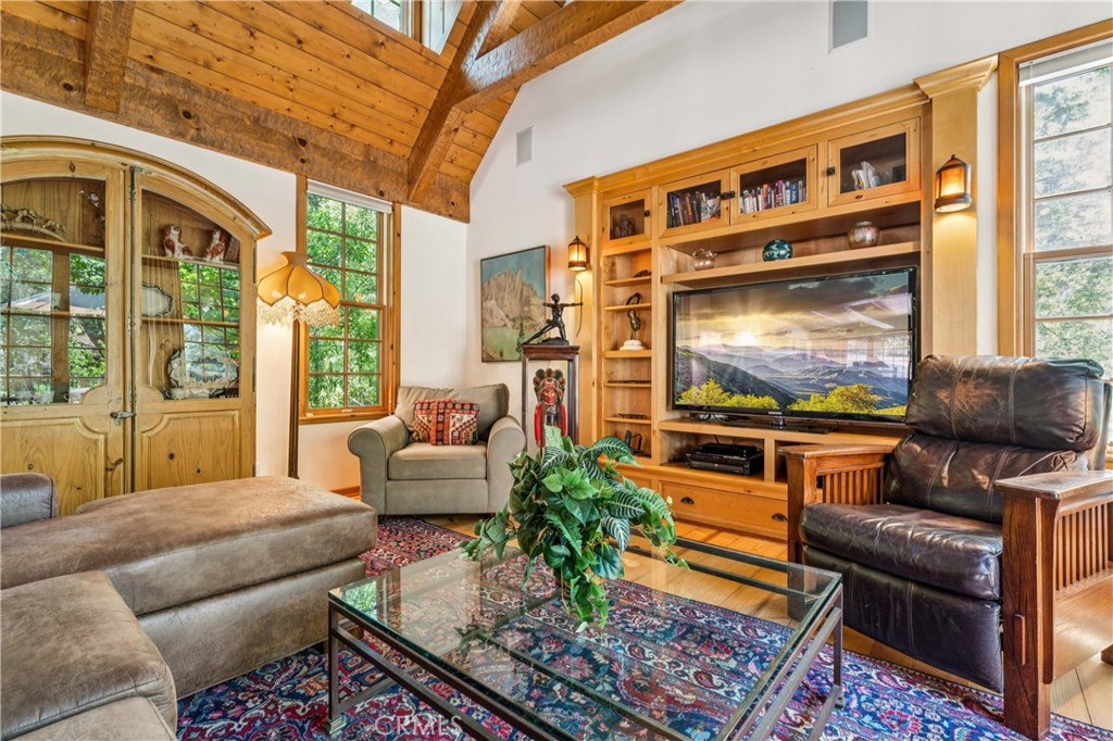 28971 North Shore Road Lake Arrowhead, CA 92352 - Photo 15 of 60