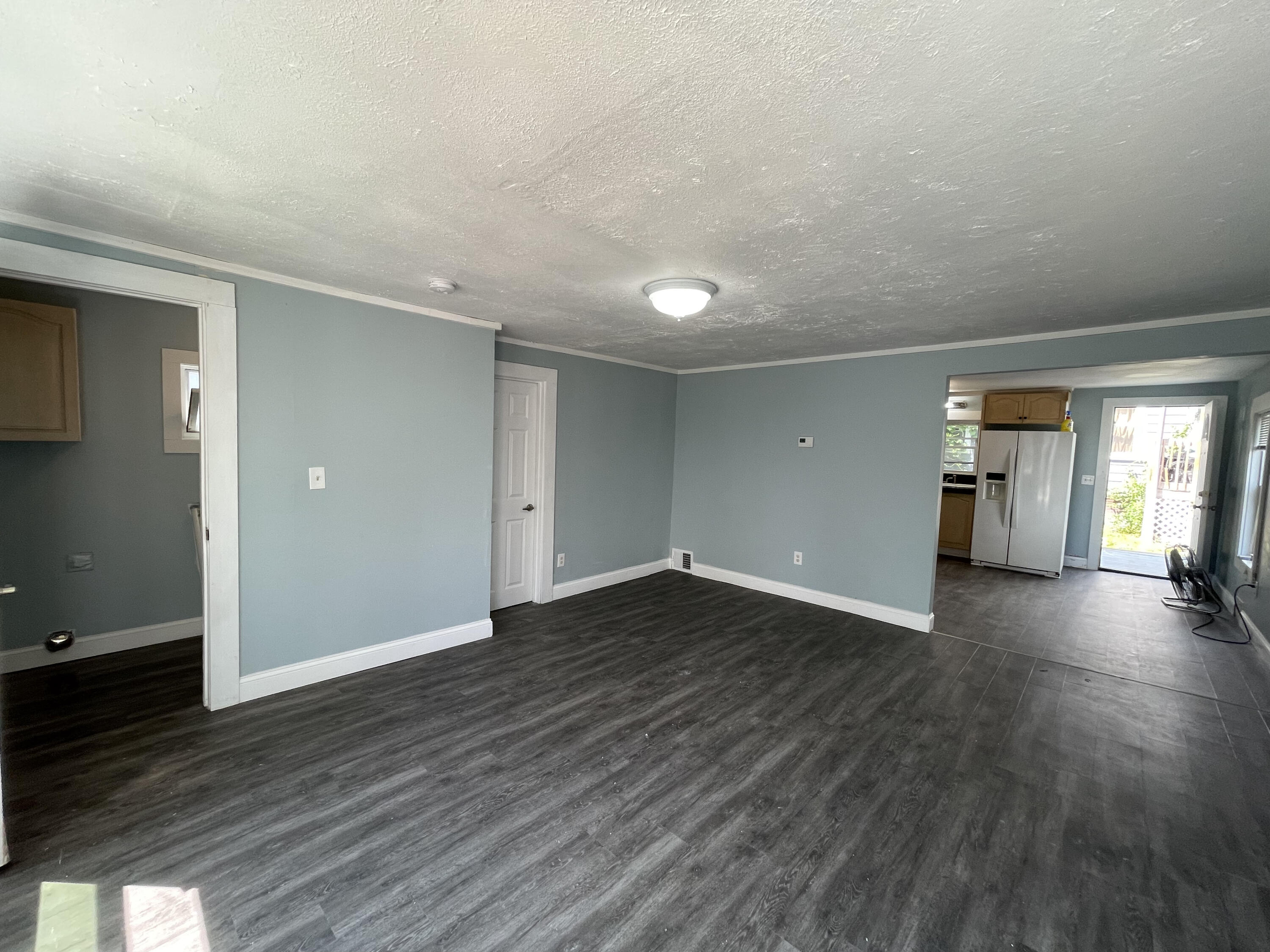 119 Pierce Street Lewiston, ME 04240 - Photo 8 of 16 IMG_0319