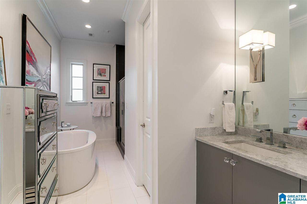 2400 Cahaba Road, Unit 100 Birmingham, AL 35223 - Photo 30 of 43