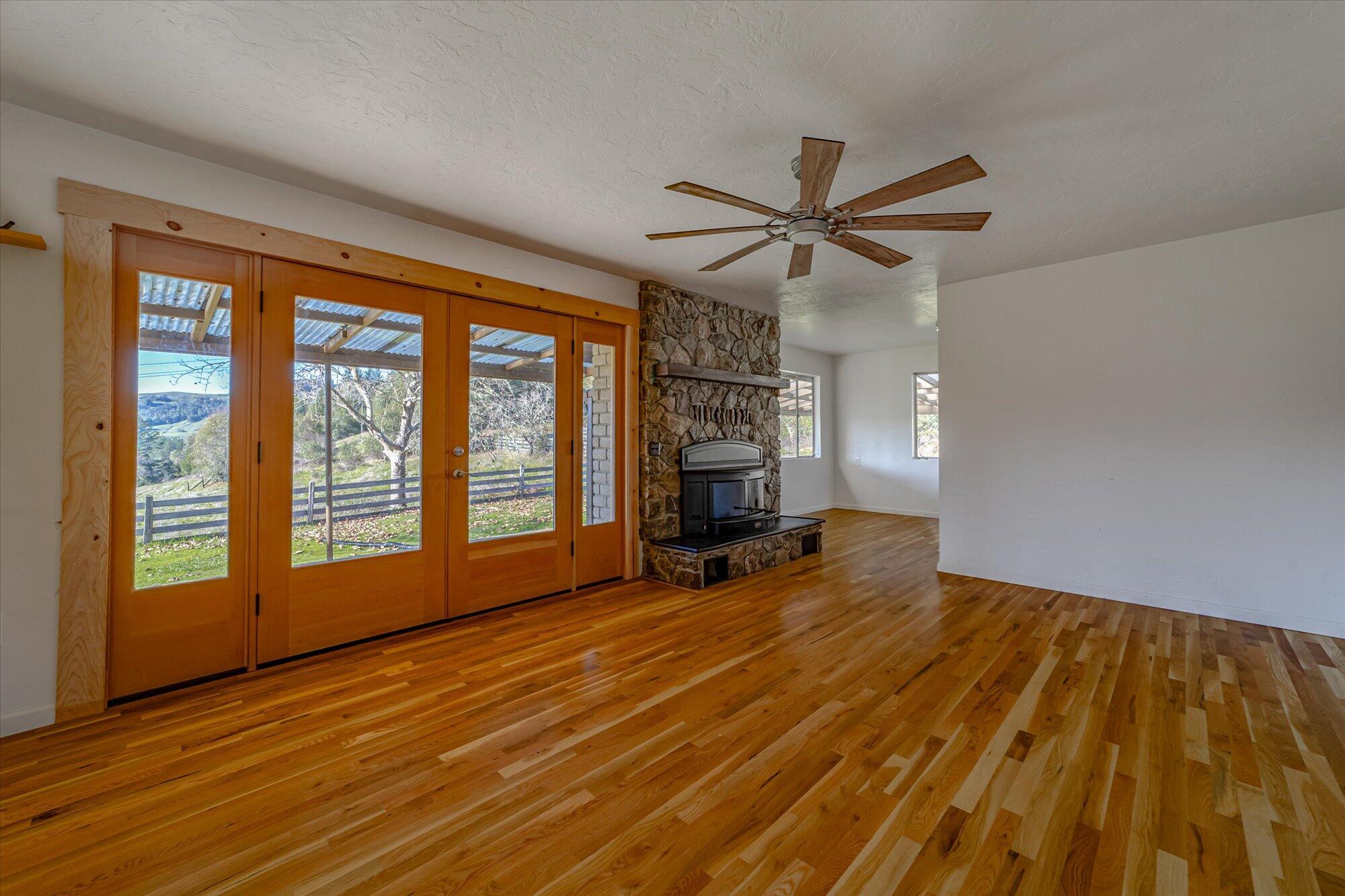 9198 Fort Seward Road Blocksburg, CA 95514 - Photo 10 of 62