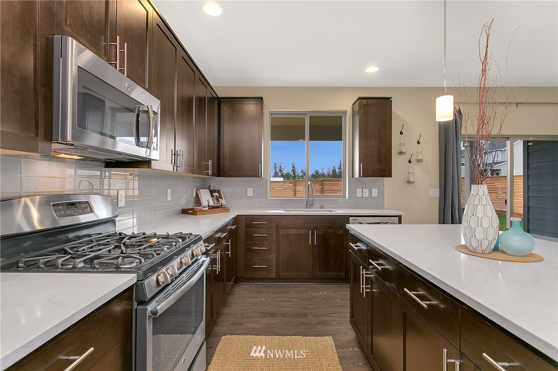 10730 Southeast 188th Street Renton, WA 98055 - Photo 3 of 9 Gallery Image 3