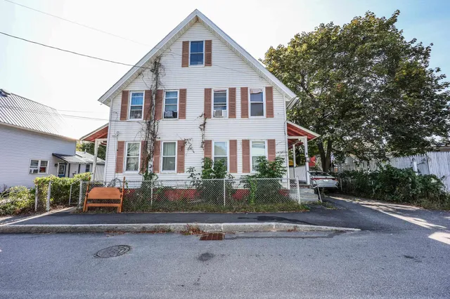 $420,000 | 8-10 Granite Avenue, Concord, NH 03301