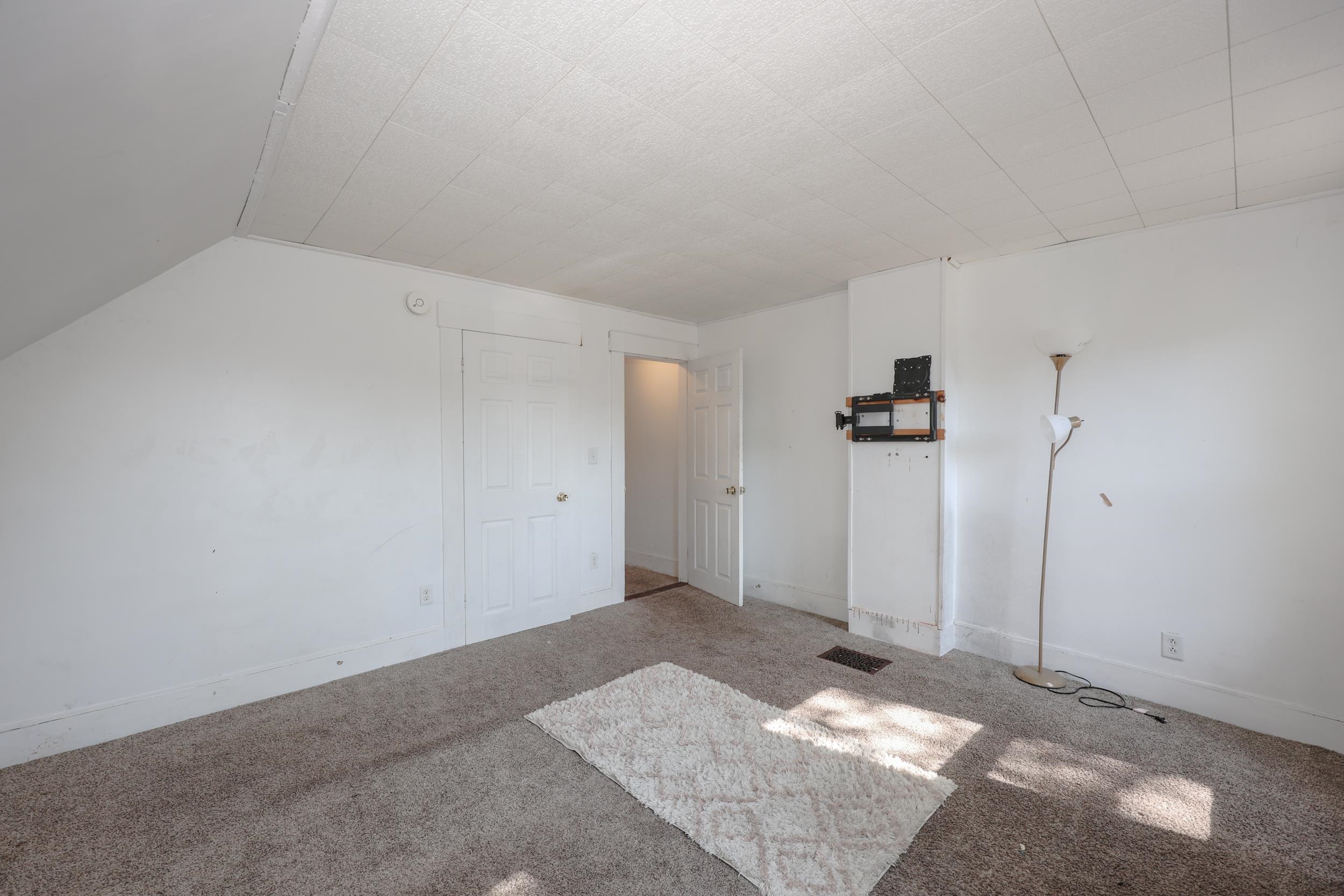 8-10 Granite Avenue Concord, NH 03301 - Photo 13 of 22