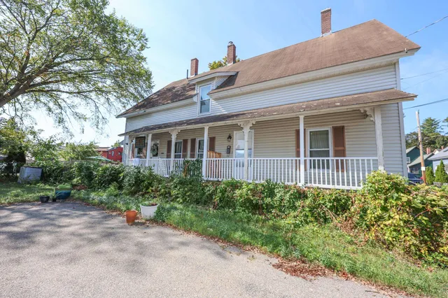 $420,000 | 8-10 Granite Avenue, Concord, NH 03301