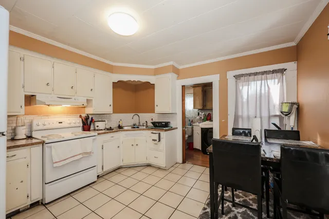 $420,000 | 8-10 Granite Avenue, Concord, NH 03301