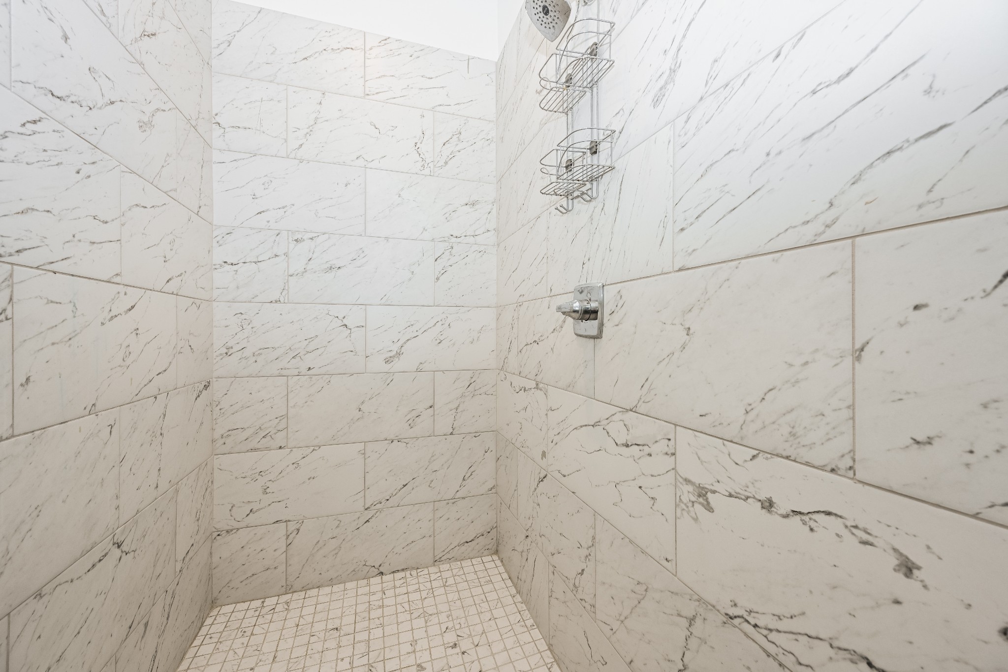 341 Edwin Street, Unit B Nashville, TN 37207 - Photo 4 of 17 a bathroom with a shower