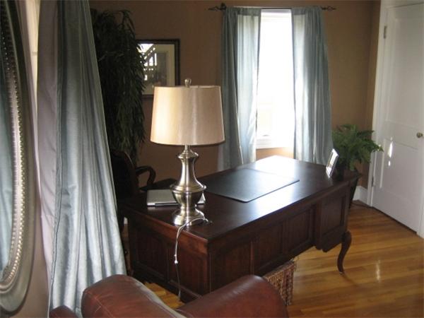 36 Loris Road Peabody, MA 01960 - Photo 6 of 18 Gallery Image 6