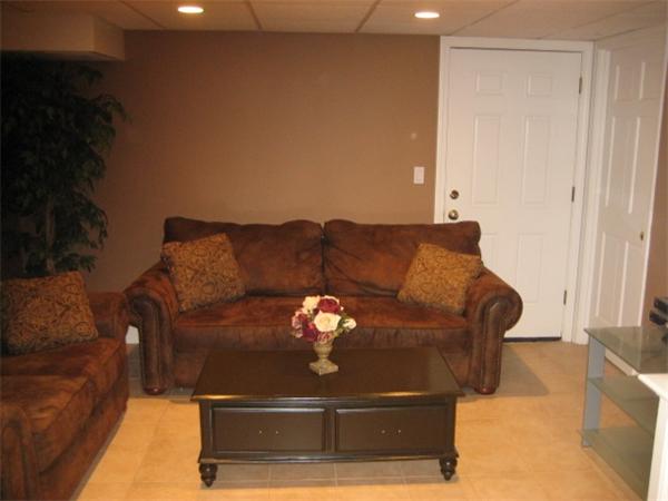 36 Loris Road Peabody, MA 01960 - Photo 7 of 18 Gallery Image 7