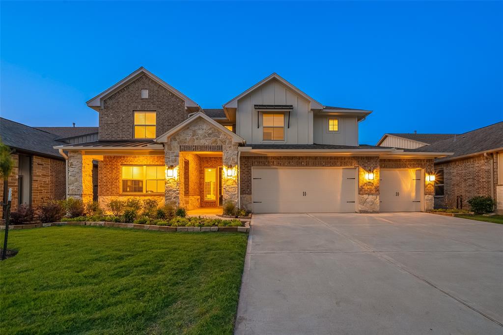 This is it! Welcome to 23006 Pearl Glen Dr, a two-story new construction by Sitterle Homes, known for their unrivaled quality and beautiful designs since 1964.