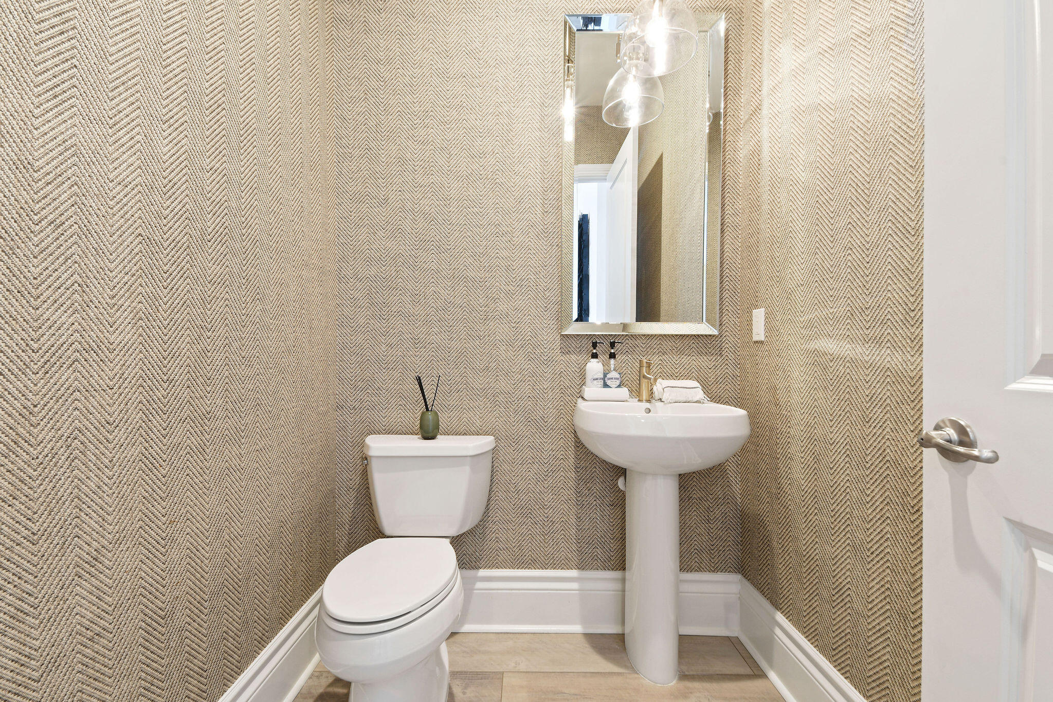 16103 Cadence Pass Jupiter, FL 33478 - Photo 10 of 53 16103CadencePass(27)